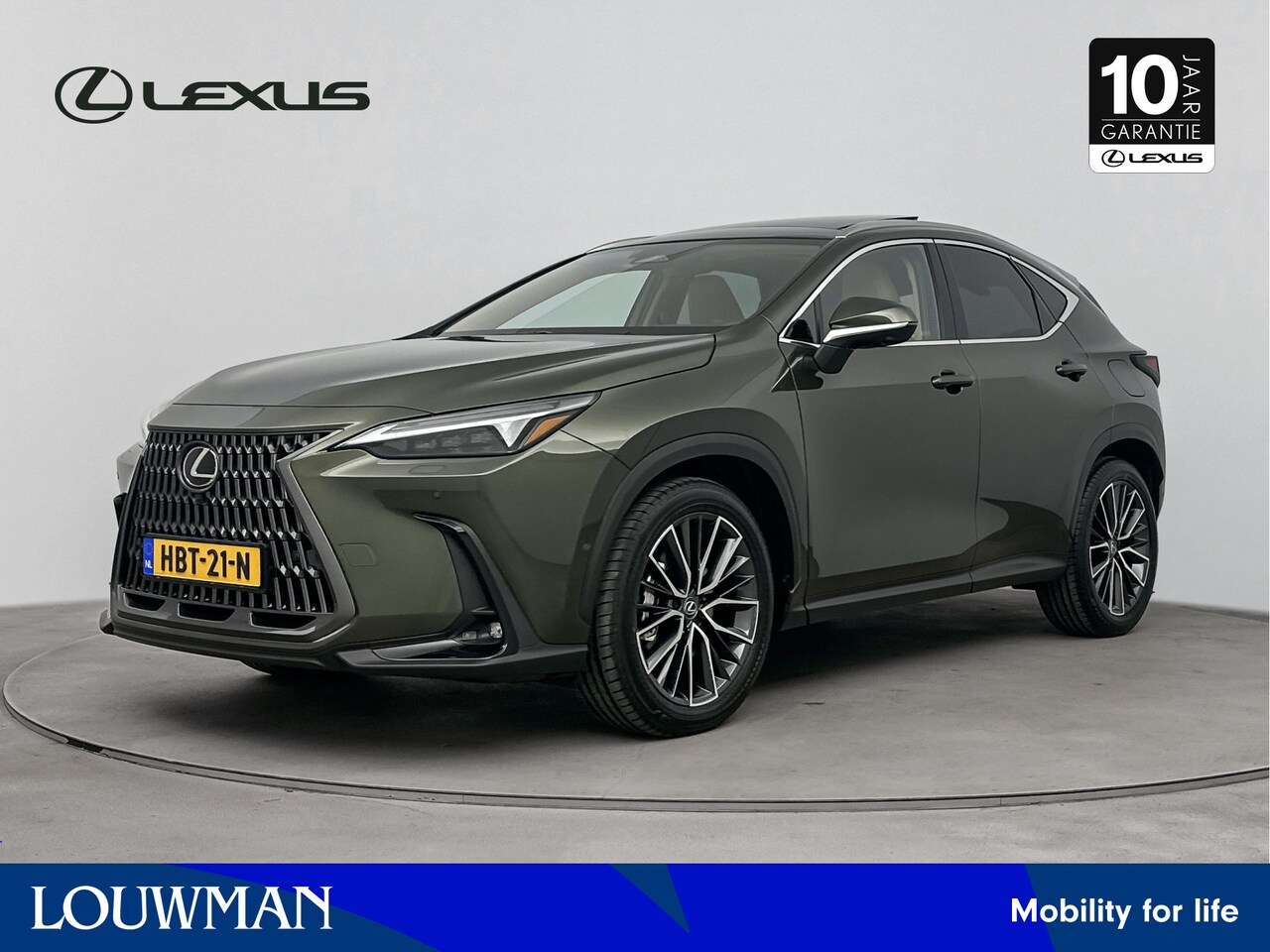 Lexus NX - 450h+ AWD President Line Limited | Mark Levinson | Parkeersensoren | Elektrisch glazen pan - AutoWereld.nl