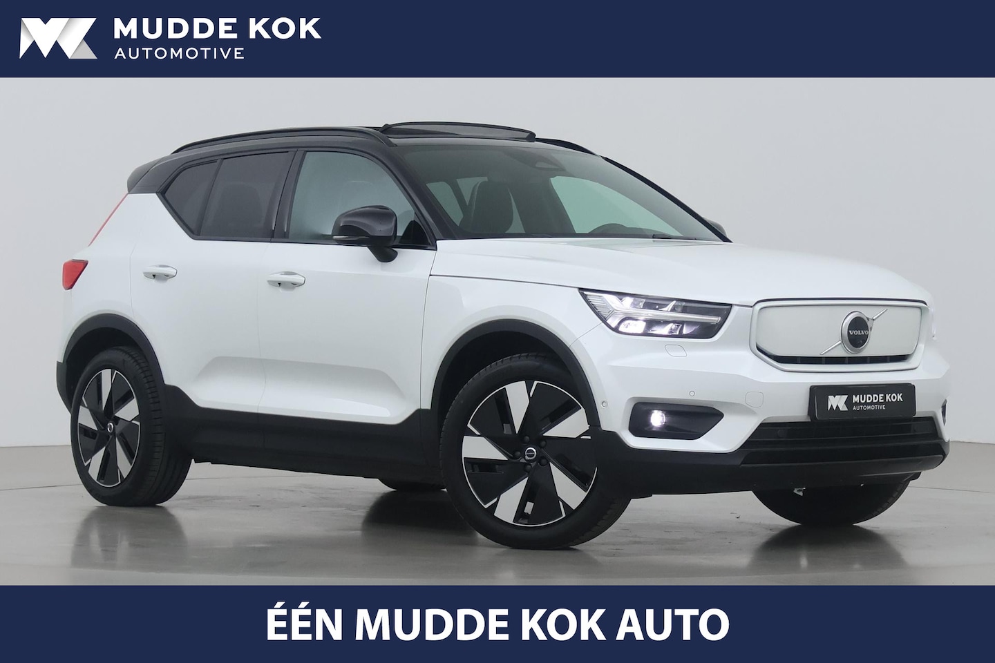 Volvo XC40 - Recharge Twin Pro | Panoramadak | ACC | 360° Camera | Trekhaak | BLIS | harman/kardon - AutoWereld.nl