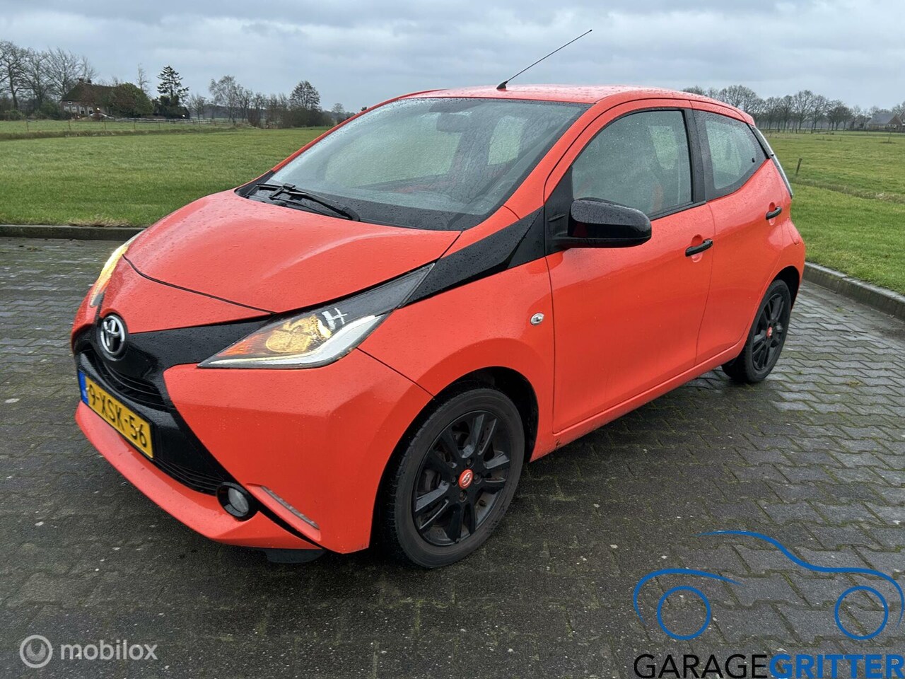 Toyota Aygo - 1.0 VVT-i x-play 1.0 VVT-i x-play - AutoWereld.nl