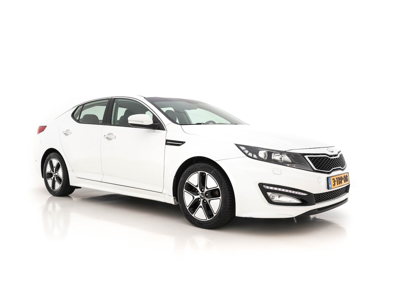 Kia Optima - 2.0 CVVT Hybrid Super Pack Aut. *FULL-LEATHER | XENON | MEMORY-PACK | CAMERA | KEYLESS | E - AutoWereld.nl