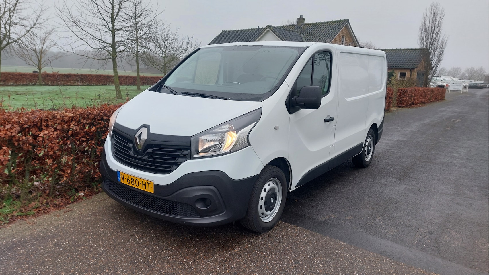 Renault Trafic - 1.6 dCi T27 L1H1 Comfort AIRCO/NAVI BJ 2017 - AutoWereld.nl