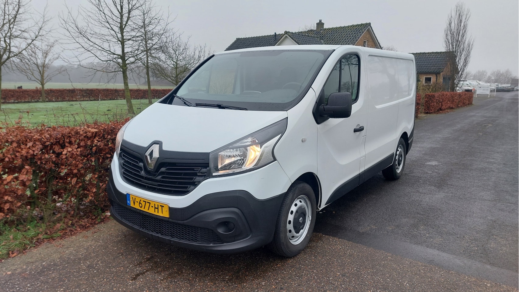 Renault Trafic - 1.6 dCi T27 L1H1 Comfort AIRCO/NAVI BJ 2017 - AutoWereld.nl