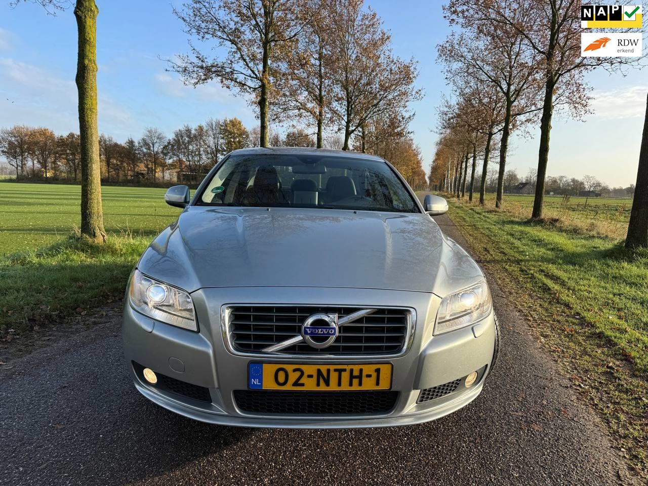 Volvo S80 - 2.0 T Limited Edition Youngtimer, Leder, NW staat - AutoWereld.nl