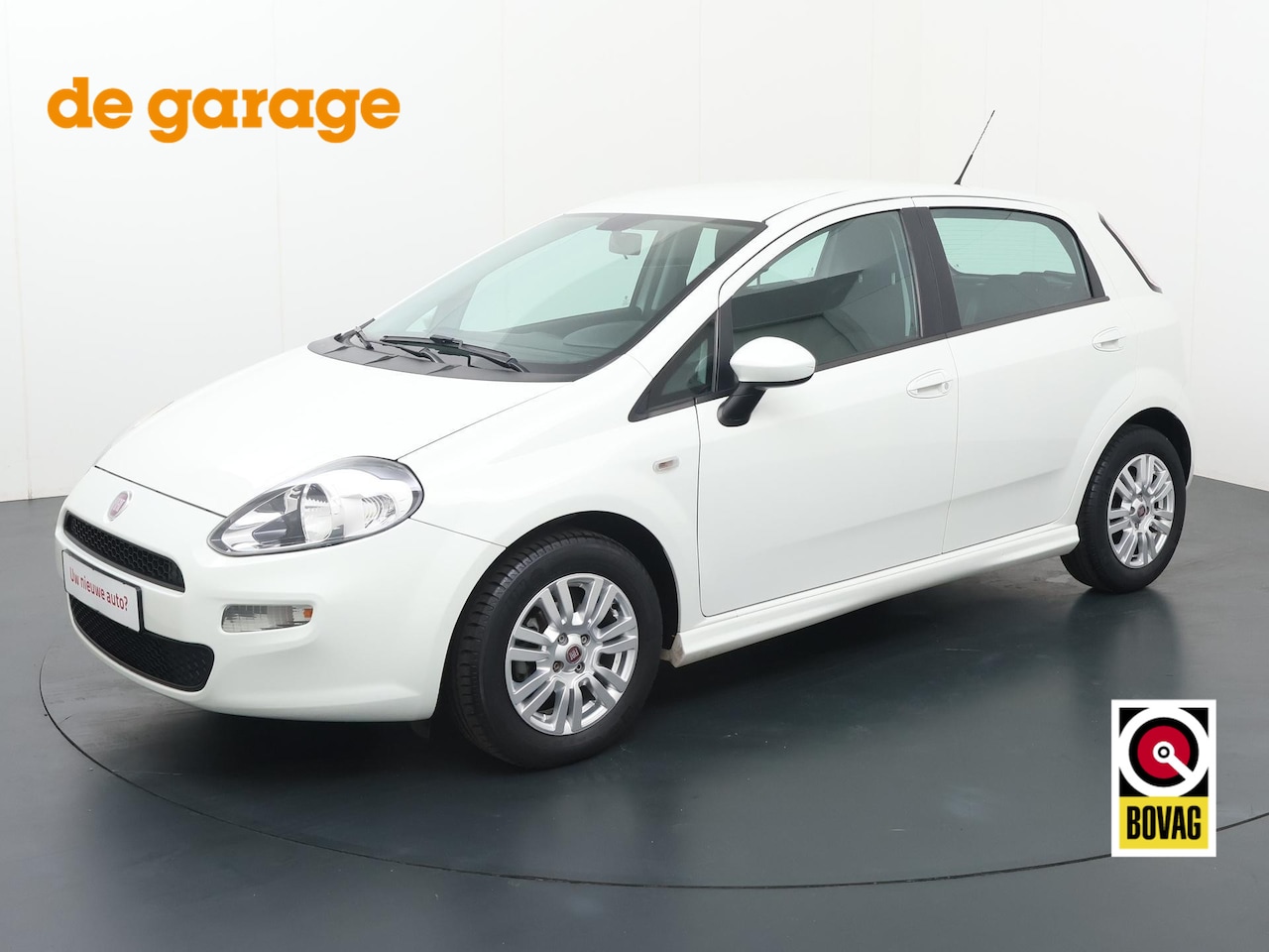 Fiat Punto Evo - 0.9 TwinAir Street | Multifunctioneel stuurwiel | Cruise control | Bluetooth | City | Deur - AutoWereld.nl