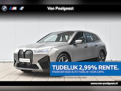 BMW iX - xDrive40 Stuurwielrand Verwarming / Comfort Acces / Panorama Skylounge / Driving Assistant