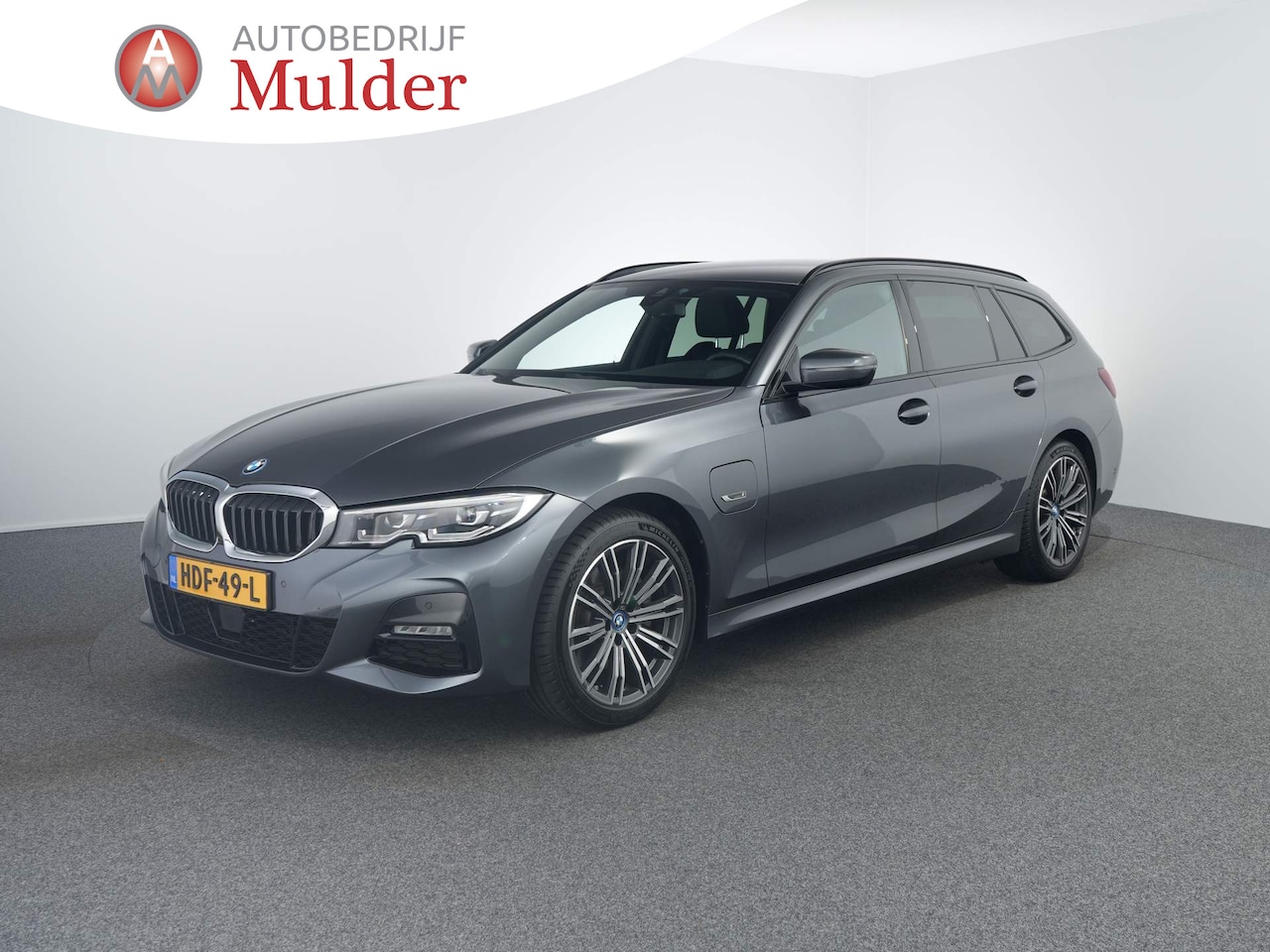 BMW 3-serie Touring - 320e Business Edition Plus | M-Sport | Carplay | ACC | - AutoWereld.nl