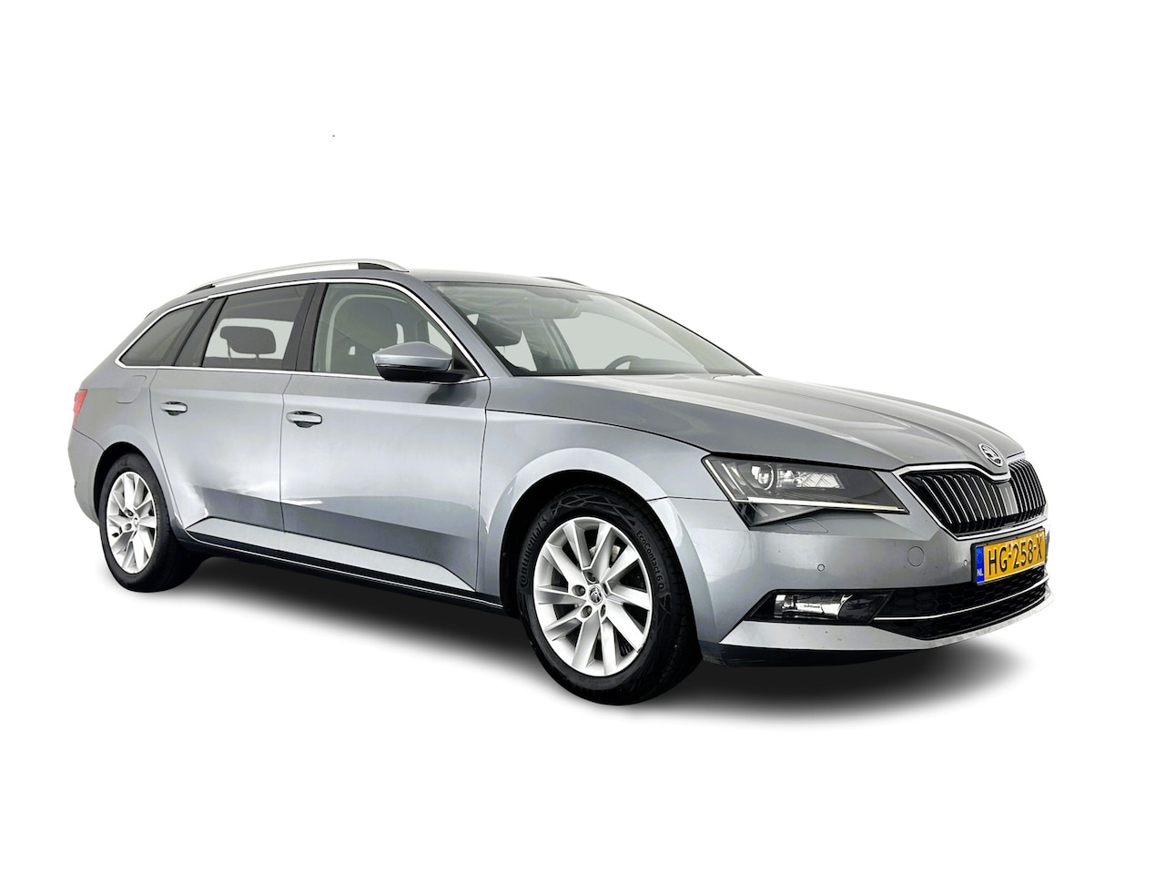 Skoda Superb Combi - 1.6 TDI Ambition Business *NAVI-FULLMAP | XENON | COMFORT-SEATS | 17''ALU | ECC | PDC | CR - AutoWereld.nl