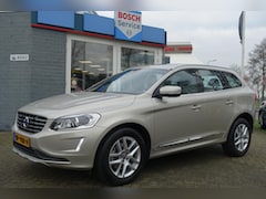 Volvo XC60 - T5 245pk Geartronic Polar+ | PANO DAK | LEDER | TREKHAAK | ORIG NL | 1ST EIGENAAR