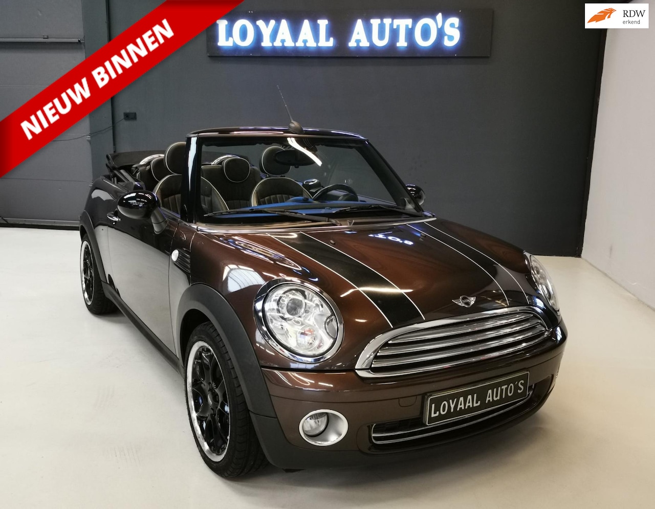 MINI Cabrio - Mini 1.6 Cooper | AUT | AIRCO | CRUISE | LEDER | PDC | STOEL.VERW | APK. - AutoWereld.nl