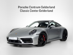 Porsche 911 - Carrera GTS