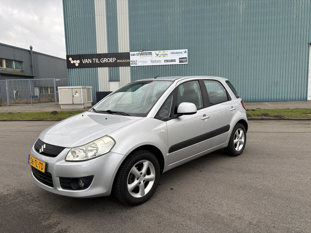 Suzuki SX4 - 1.6-16V Exclusive 110 PK. Zeer mooie en goed onderhouden auto!!! Onverwoestbare en zeer be - AutoWereld.nl