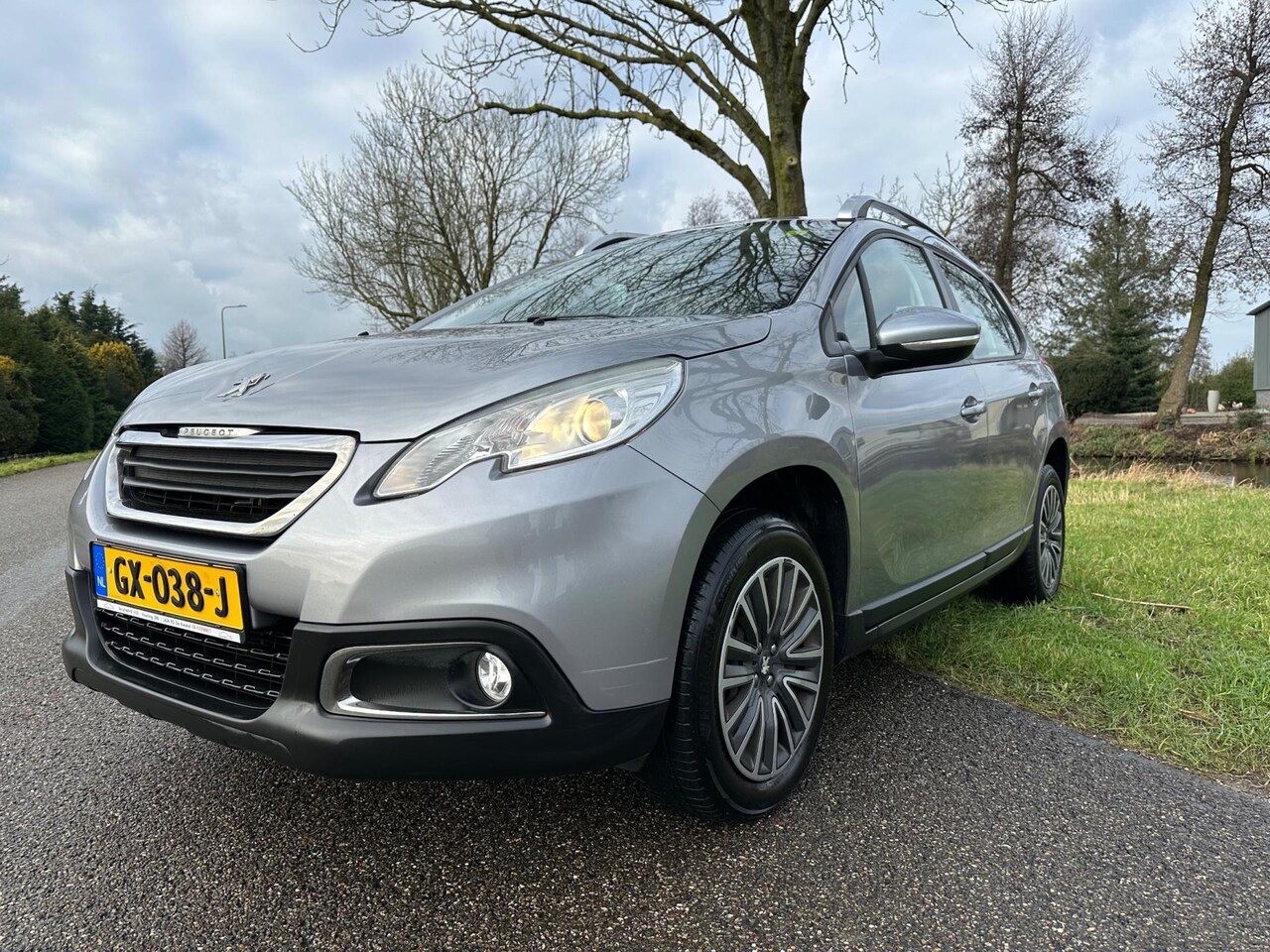 Peugeot 2008 - 1.2 PureTech Urban Cross 1.2 PureTech Urban Cross - AutoWereld.nl