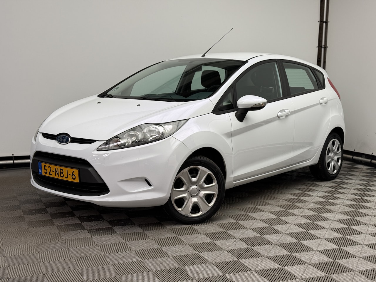 Ford Fiesta - 1.25 Limited 5-drs Airco 1e Eigenaar NL Auto - AutoWereld.nl