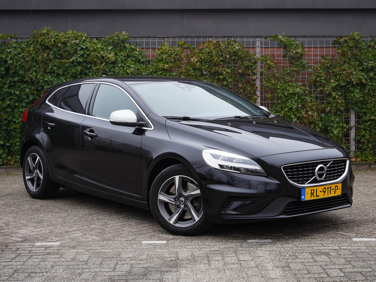 Volvo V40 - 2.0 D3 Business Sport - AutoWereld.nl