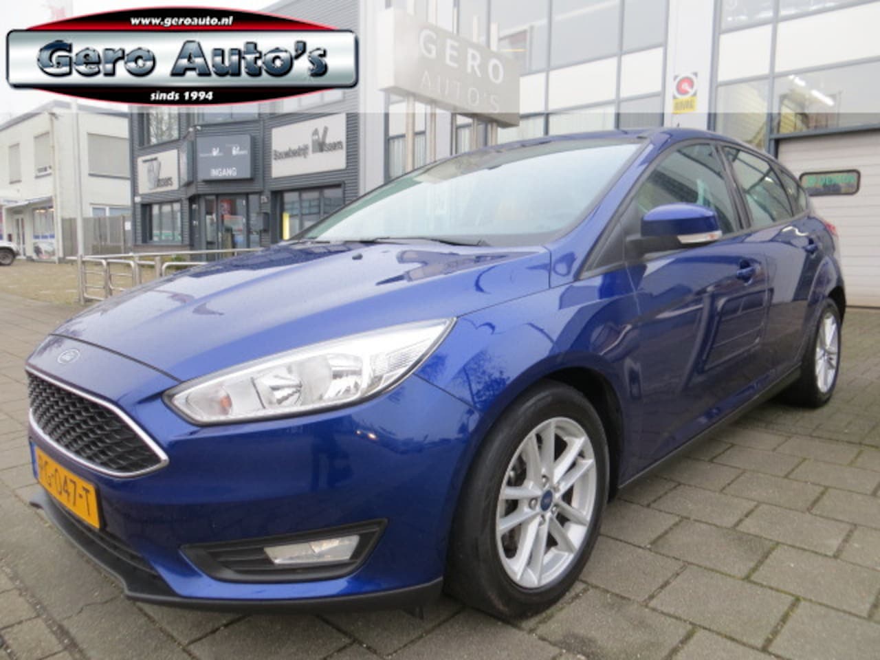 Ford Focus - 1.5 TDCI Lease Edition hatchback airco ecc lmv etc - AutoWereld.nl