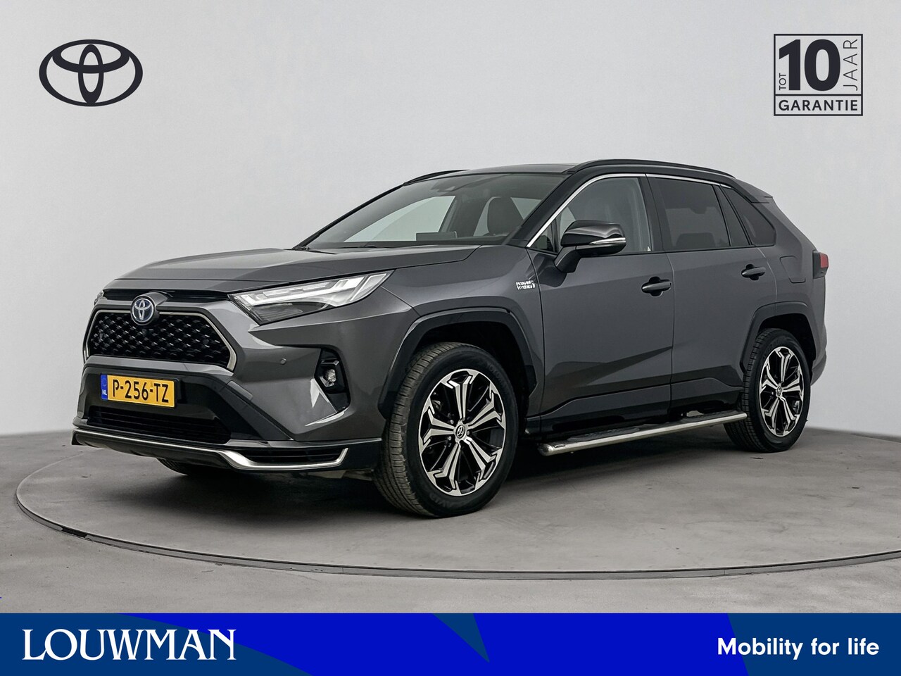 Toyota RAV4 - 2.5 Plug-in Hybrid AWD Bi-Tone Plus | Panoramadak | Trekhaak | - AutoWereld.nl