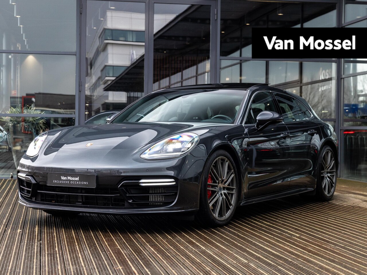 Porsche Panamera Sport Turismo - 2.9 4 E-Hybrid | SPORTDESIGN | SPORTCHRONO | SOFTCLOSE | BOSE | PANORAMA/SCHUIF-KANTELDAK - AutoWereld.nl