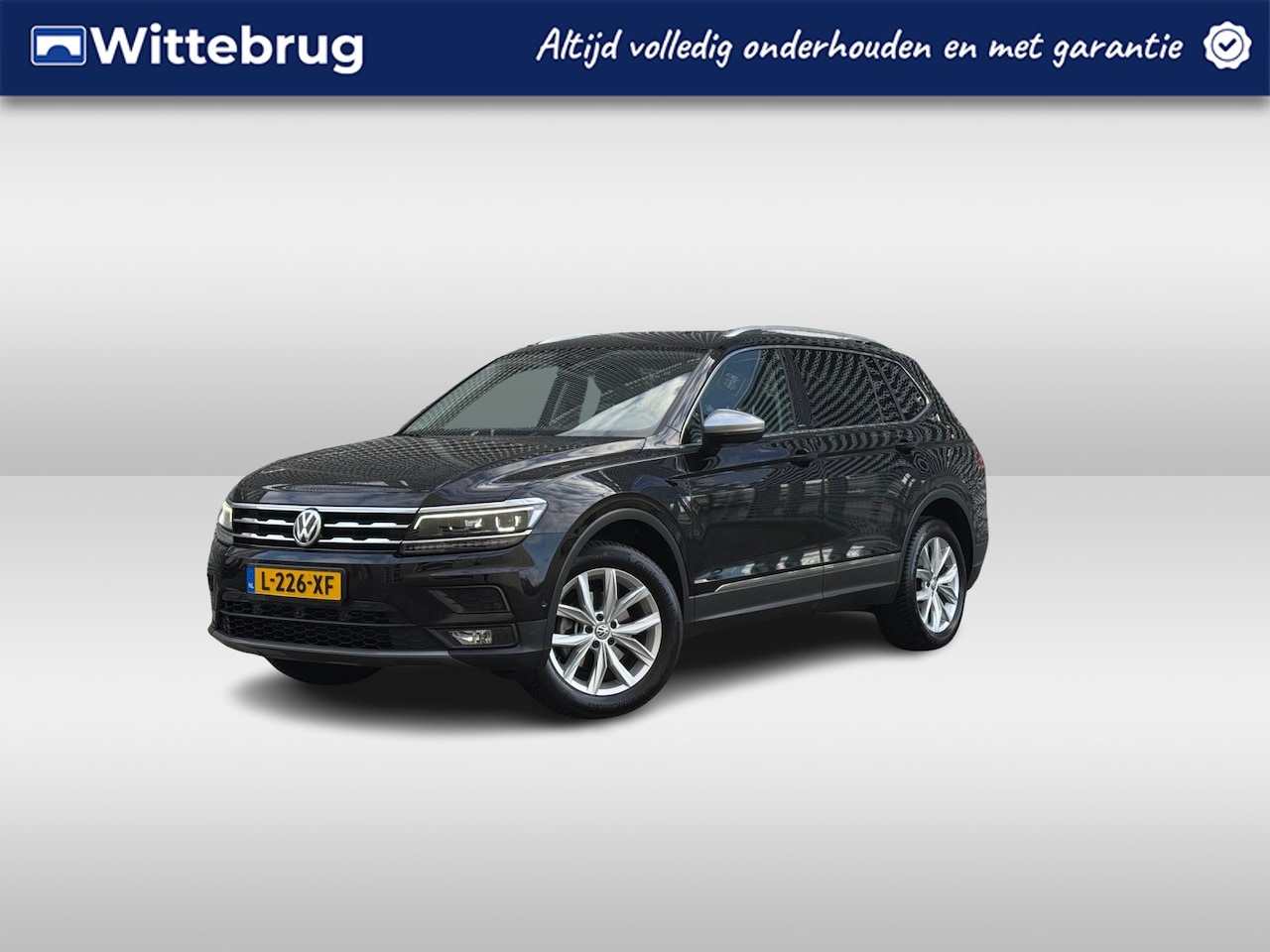 Volkswagen Tiguan Allspace - 1.5 TSI Comfortline Business 7p. / Head-Up Display / Zwenkbare Trekhaak / Achteruitrijcame - AutoWereld.nl