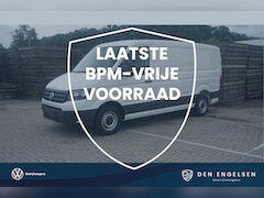 Volkswagen Crafter - 30 2.0 TDI 140PK L3H2 Highline Aut, Executive plus, Navi, Camera, DAB