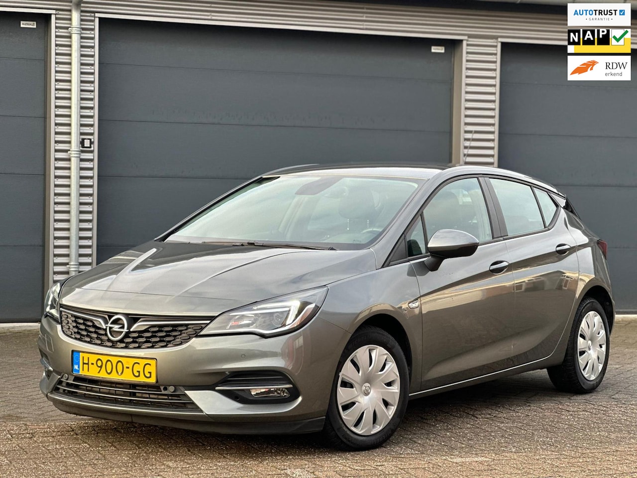 Opel Astra - 1.2 Business Edition 1.2 Business Edition 146 pk, trekhaak, achteruitrijcamera, nederlandse auto met nap - AutoWereld.nl