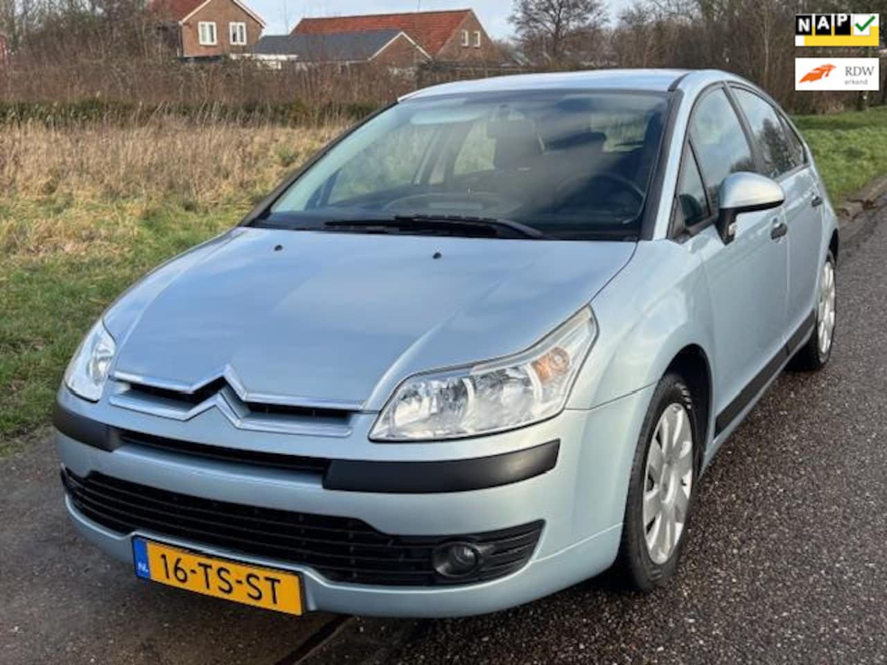 Citroën C4 - 1.4-16V Ligne Prestige 5-Drs Airco Electric pakket Audio/CD EBD Cruisecontrol ABS Trekhaak - AutoWereld.nl