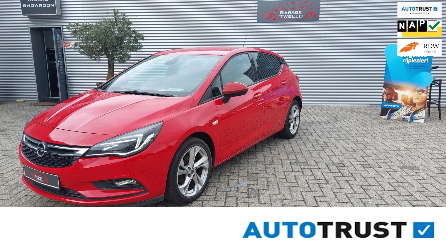 Opel Astra - 1.0 Edition clima, cruise control, pdc-v/a, licht metalen velgen ,historie aanwezig ,vol o - AutoWereld.nl