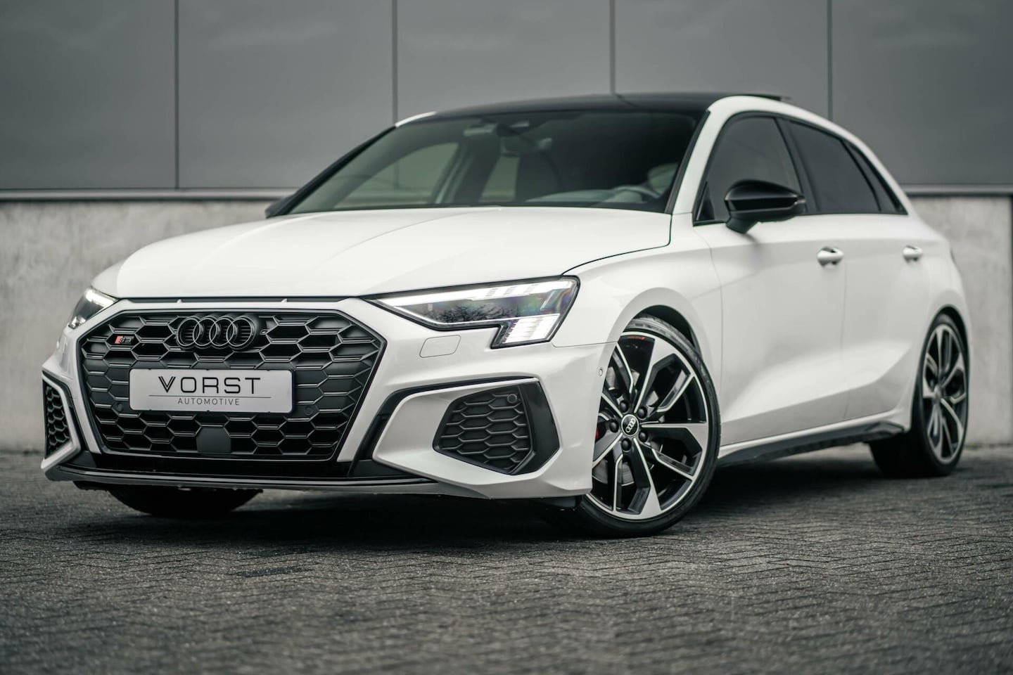 Audi S3 - 2.0 TFSI quattro RS Schaalstoelen Massage Pano B&O - AutoWereld.nl