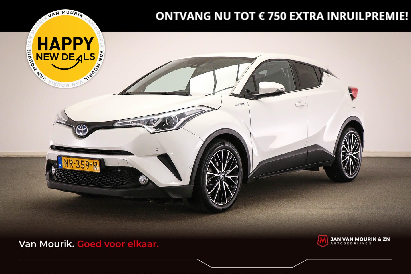 Toyota C-HR - 1.8 Hybrid Executive | DAB | CAMERA | TREKHAAK AFNEEMBAAR - AutoWereld.nl