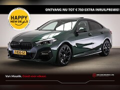 BMW 2-serie Gran Coupé - 220i M Sport Edition | INDIVIDUAL AURORA DIAMANT GRUN | PANORAMADAK