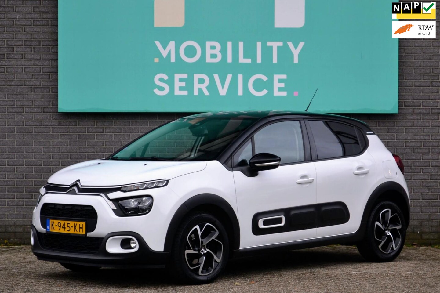 Citroën C3 - 1.2 PureTech Business Navi Clima Cruise LED LMV Camera - AutoWereld.nl