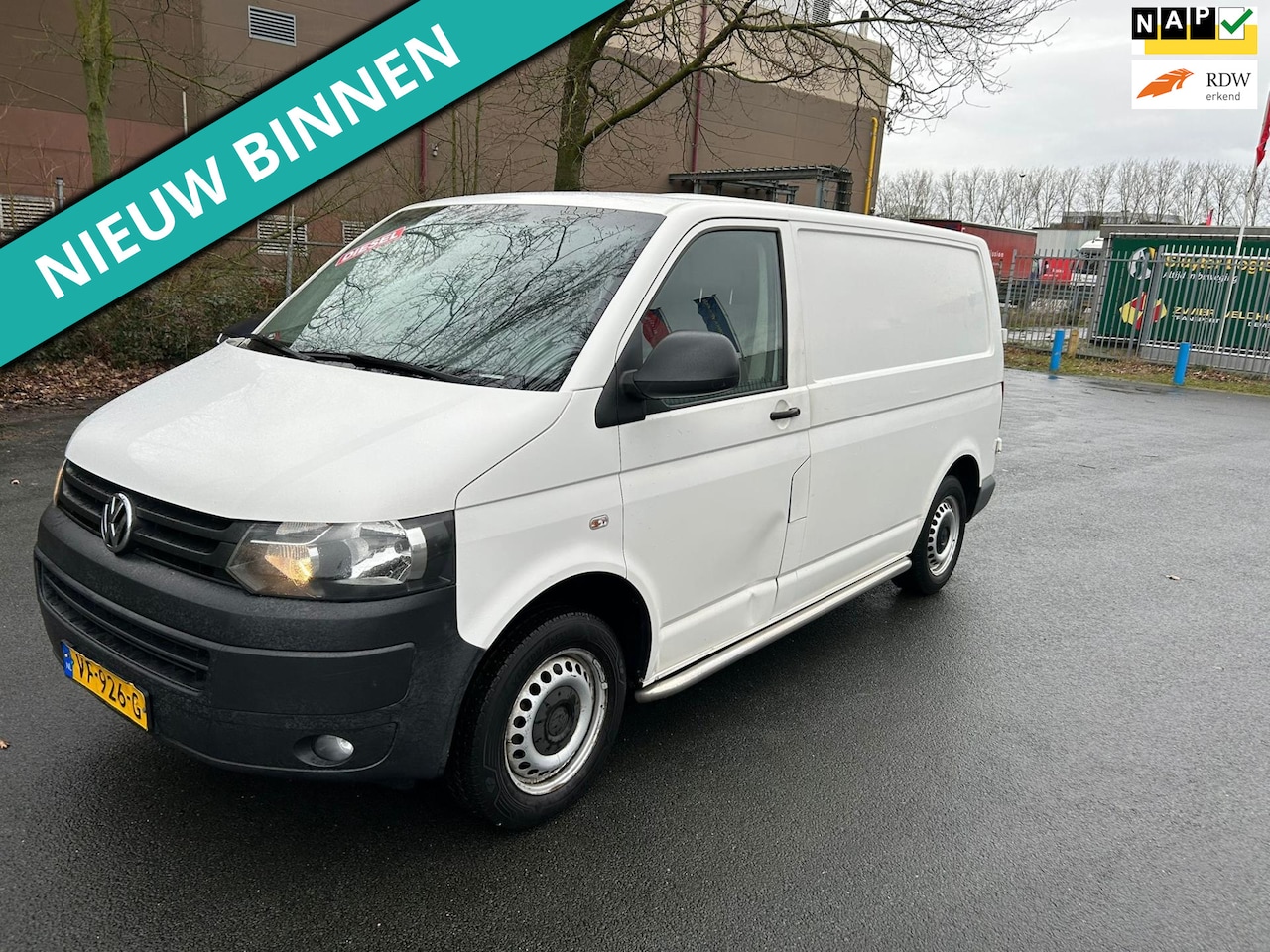 Volkswagen Transporter - 2.0 TDI L1H2 NETTE BUS RIJDT EN SCHAKELT GOED - AutoWereld.nl