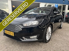 Ford Focus Wagon - 1.5 TDCI Titanium Edition navigatie airco/ecc nieuwstaat