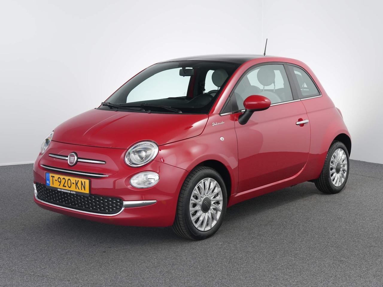 Fiat 500 - 1.0 Hybrid Dolcevita | Cruise | Clima | Pamorama dak | Apple Carplay/ Android auto | MANUA - AutoWereld.nl