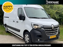 Renault Master - 2.3 dCi 135 T35 L2H2 Work Edition | Trekhaak | All-Season Banden | Betimmering | Sidebars