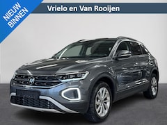 Volkswagen T-Roc - 1.5 TSI Life Business | ACC | Parkeersensors Voor en Achter | Carplay | Cruise | LM Velgen