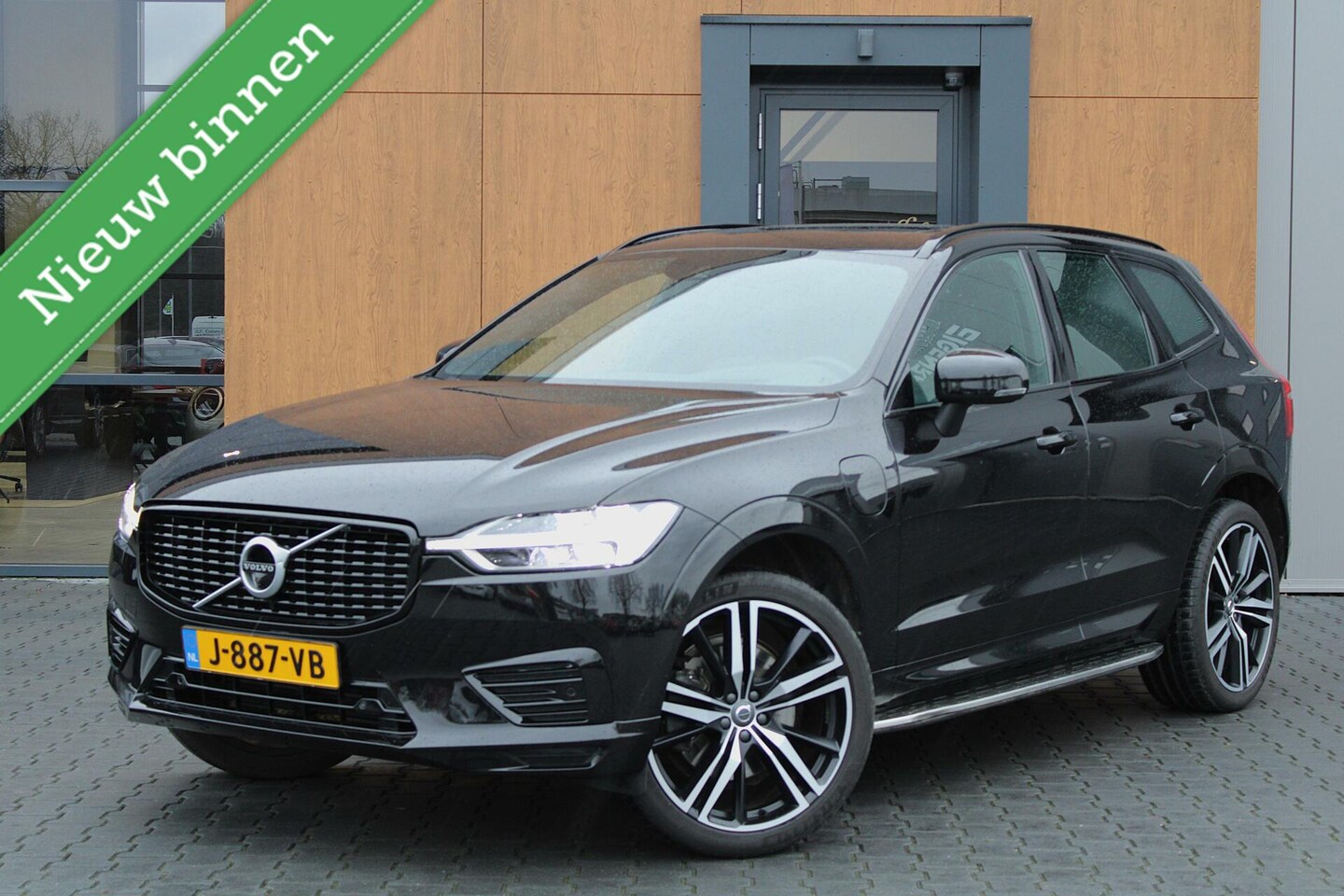 Volvo XC60 - 2.0 Recharge T6 AWD R-Design 2.0 Recharge T6 AWD R-Design - AutoWereld.nl