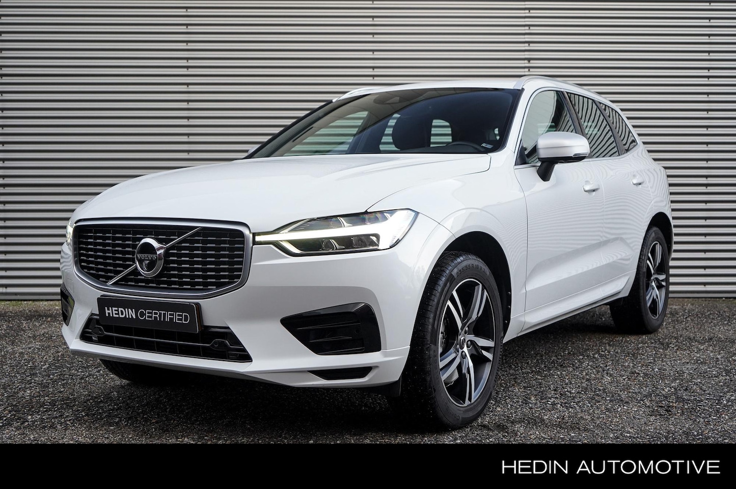 Volvo XC60 - T5 R-Design | Adaptive Cruise | BLIS | 360 Camera | Standkachel | Stuur/Stoelverwarming V/ - AutoWereld.nl