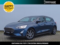 Ford Focus - 1.0 EcoBoost Titanium Business Trekhaak / Navigatie / Parkeersensoren + Camera