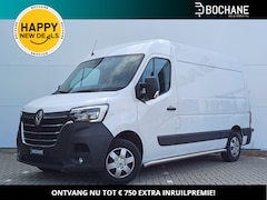 Renault Master - 2.3 dCi 135 T35 L2H2 Work Edition Navigatie / Parkeersensoren + Camera / Trekhaak / Cruise