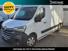 Renault Master - T35 2.3 dCi 135 L2H2 Work Edition | Trekhaak | A. Camera | Navi | Airco | Cruise | Lat om