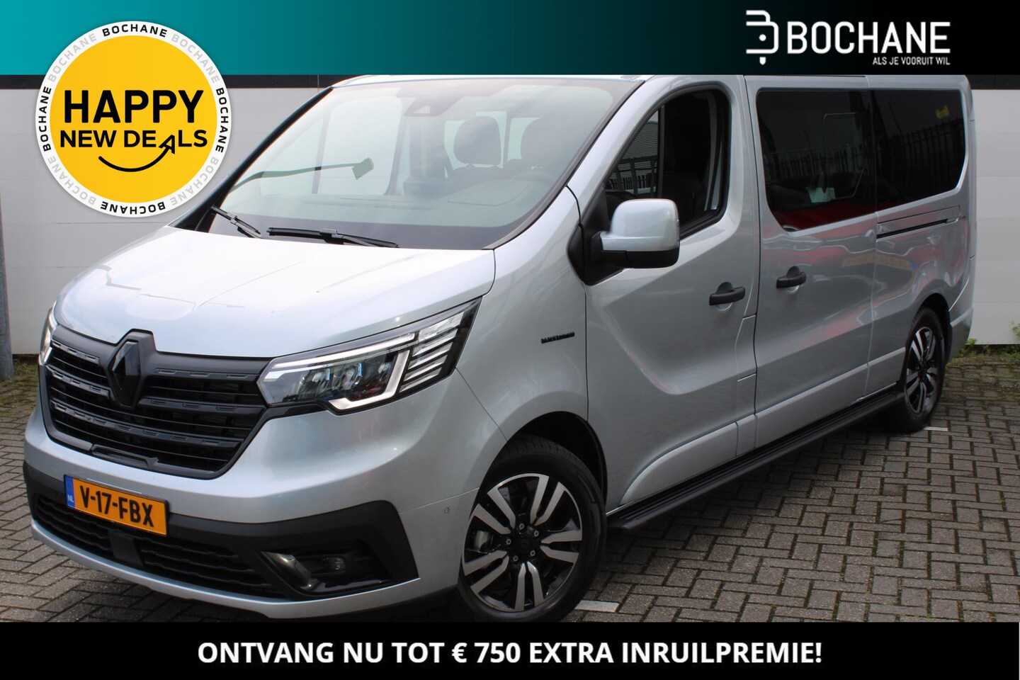 Renault Trafic - 2.0 dCi 170 EDC T29 L2H1 DC Luxe Black Edition | Automaat | Trekhaak | Stoelverw. | LMV. | - AutoWereld.nl