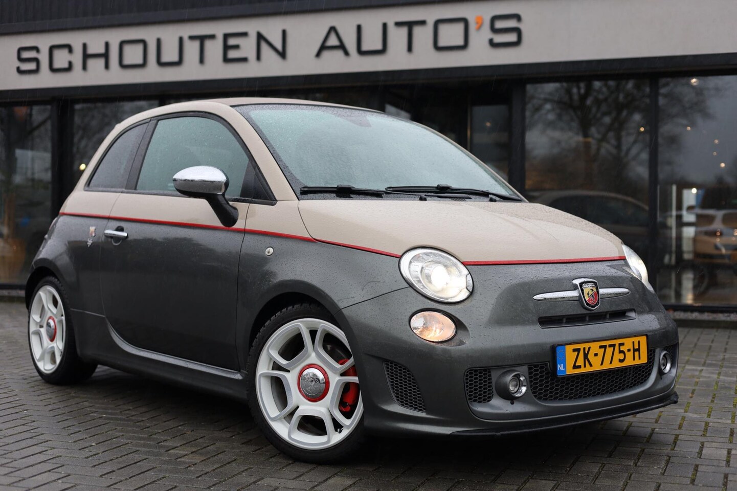 Abarth 595 - C 1.4 T-Jet Competizione 161PK | Sabelt | Xenon | Tribute | 17"LMV - AutoWereld.nl