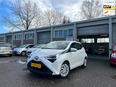 Toyota Aygo - 1.0 VVT-i x-play Camera/Airco/Carplay/Garantie