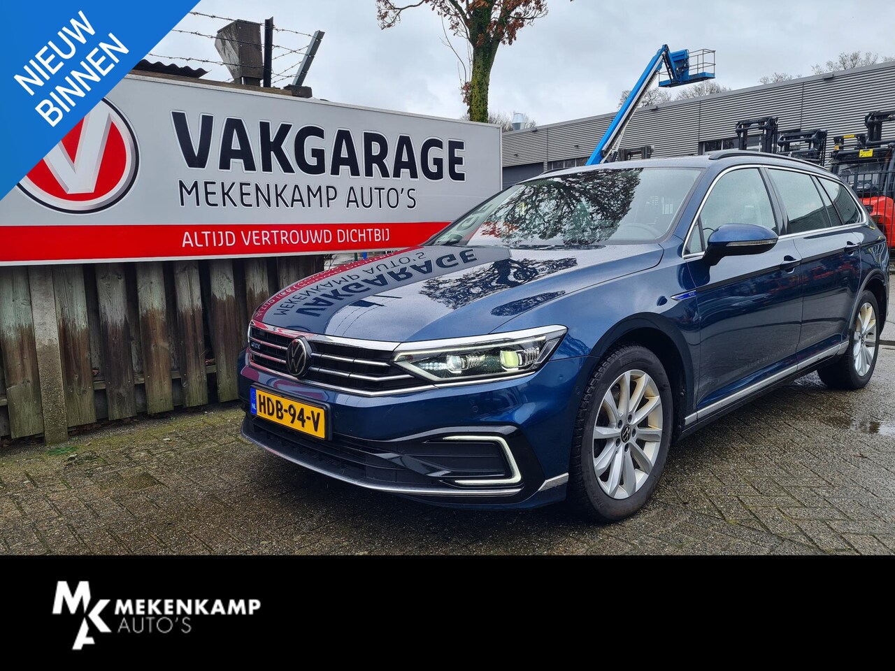 Volkswagen Passat Variant - 1.4 TSI PHEV GTE Business 17"/Panoramadak/Trekhaak/IQ Lights/Virtual cockpit/Dodehoek/Came - AutoWereld.nl