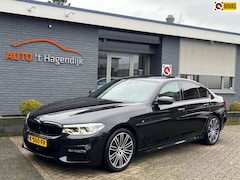 BMW 5-serie - 540i xDrive High Exe H&K pano M-sport 19"