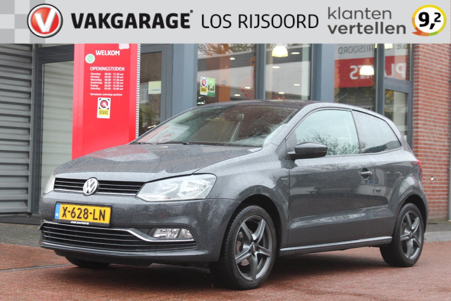 Volkswagen Polo - 1.0 MPI *Comfortline* | Climate Control | Parkeersensoren | Schuifdak | Bluetooth | - AutoWereld.nl