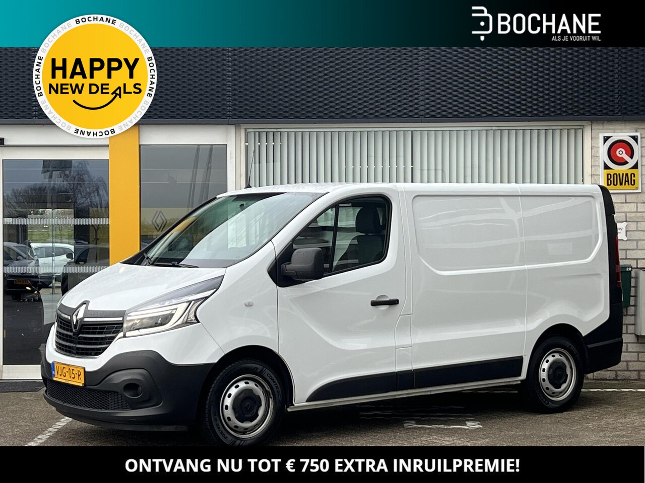 Renault Trafic - 2.0 dCi 120 T27 L1H1 Comfort | Trekhaak | Navigatie | DAB | Cruise Control | Parkeersensor - AutoWereld.nl