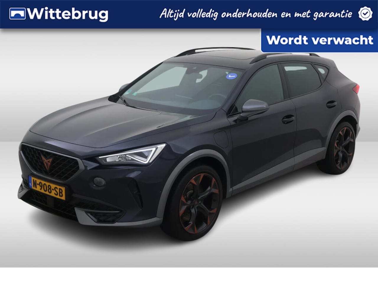 CUPRA Formentor - 1.4 e-Hybrid VZ Copper Edition / Led/ Pano/ Leer/ Elec. K./ Camera/  Parkeer sensoren V+A - AutoWereld.nl