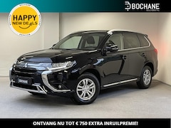 Mitsubishi Outlander - 2.4 PHEV Pure 4WD | TREKHAAK | CARPLAY | 1e-EIG. | CAMERA |