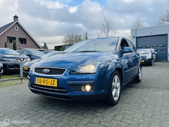 Ford Focus - 1.6-16V Trend Airco / Audio / LM / Zeer mooi